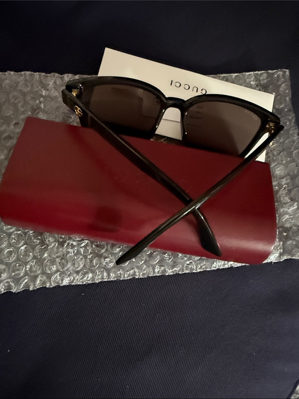 Gucci Black Sunglasses with Dark Lenses - Picture 2 of 7